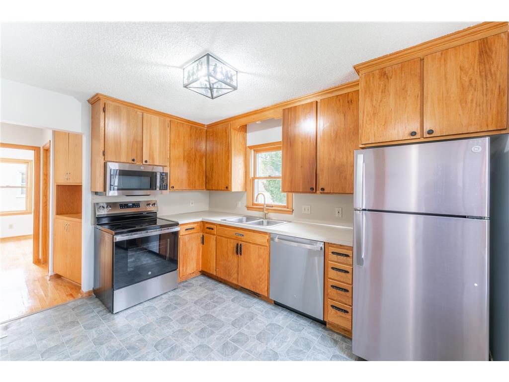 6632 Vincent Avenue S Richfield MN 55423 6801368 image5