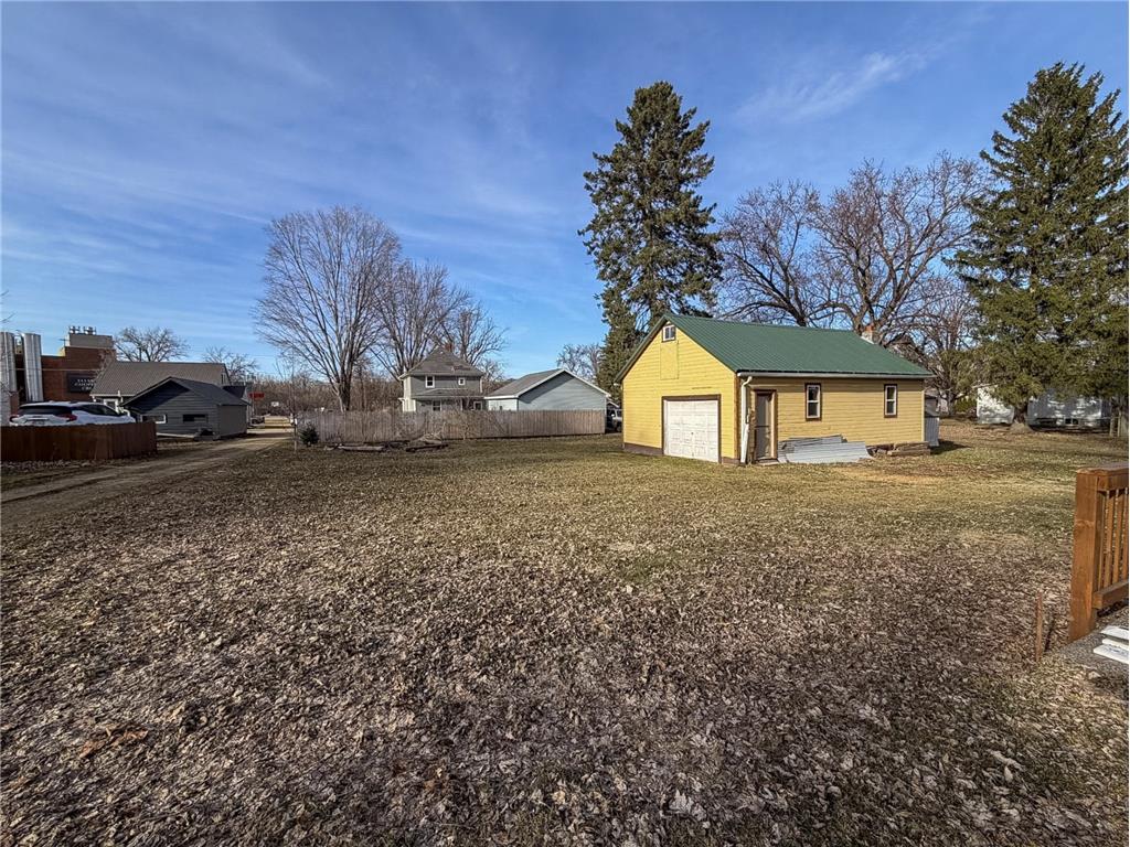 663B E Main Street Ellsworth WI 54011 7044948 image2