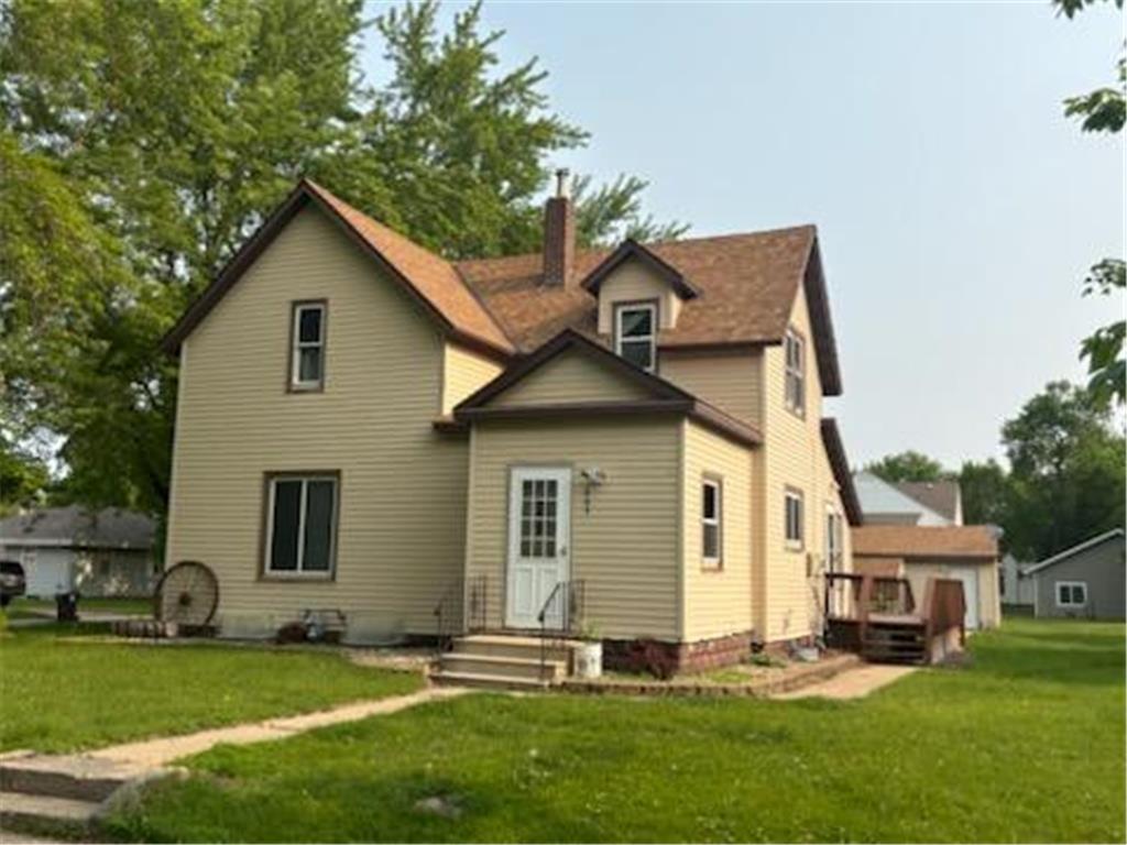 664 12th Street Windom MN 56101 6732317 image1