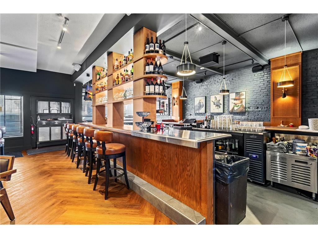 664 Grand Avenue Saint Paul MN 55105 7043344 image12