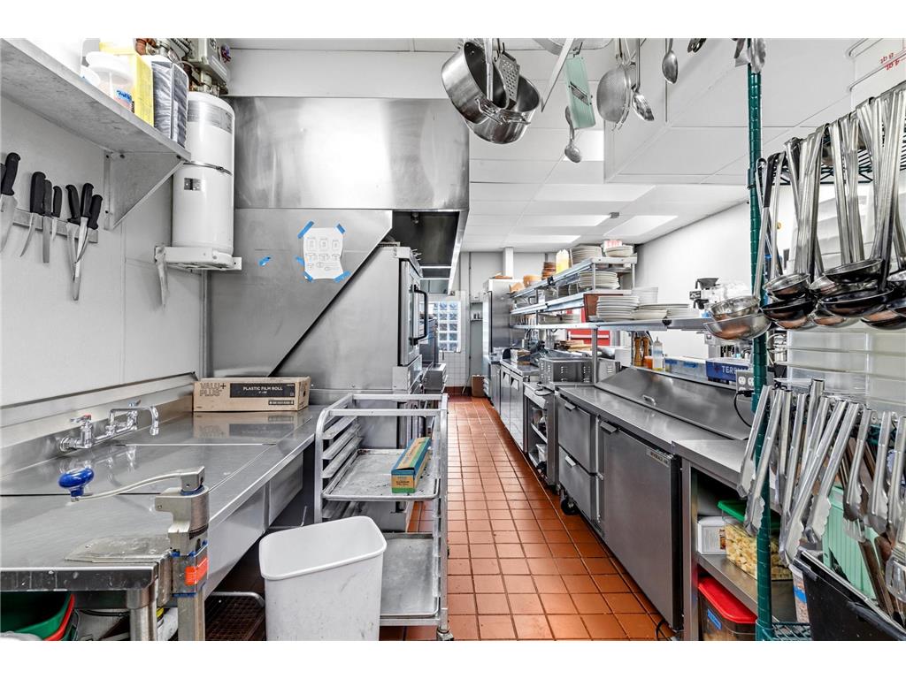 664 Grand Avenue Saint Paul MN 55105 7043344 image32