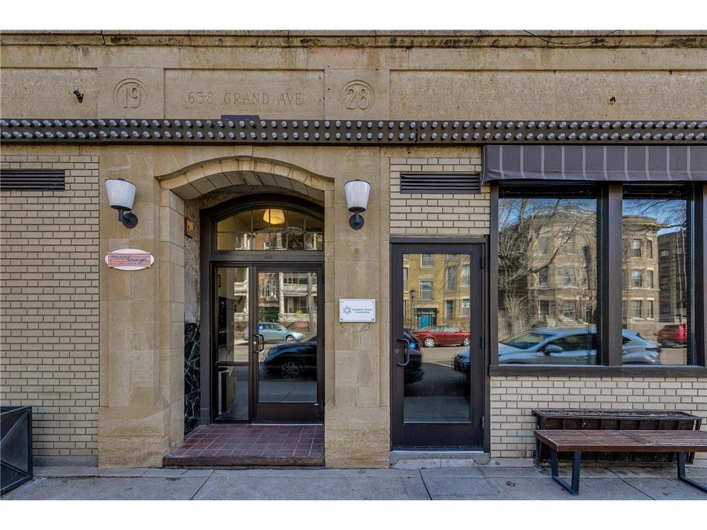664 Grand Avenue Saint Paul MN 55105 7043344 image65