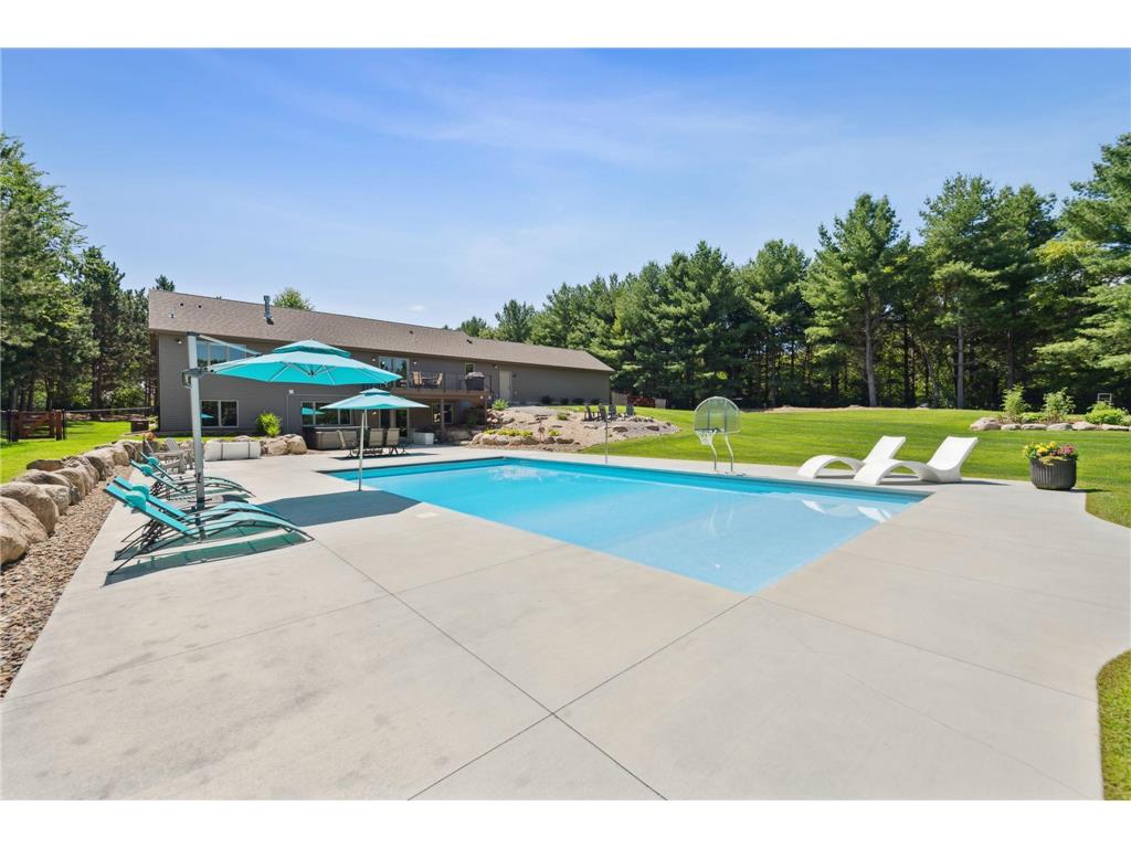 664 Perch Lake Road, Hudson, WI, 54016 MLS 6507024 Edina Realty