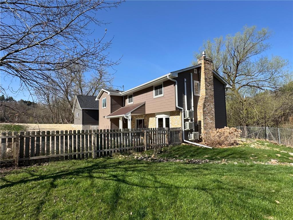 664 Spring Creek Road S Red Wing MN 55066 - Spring Creek 7054183 image1
