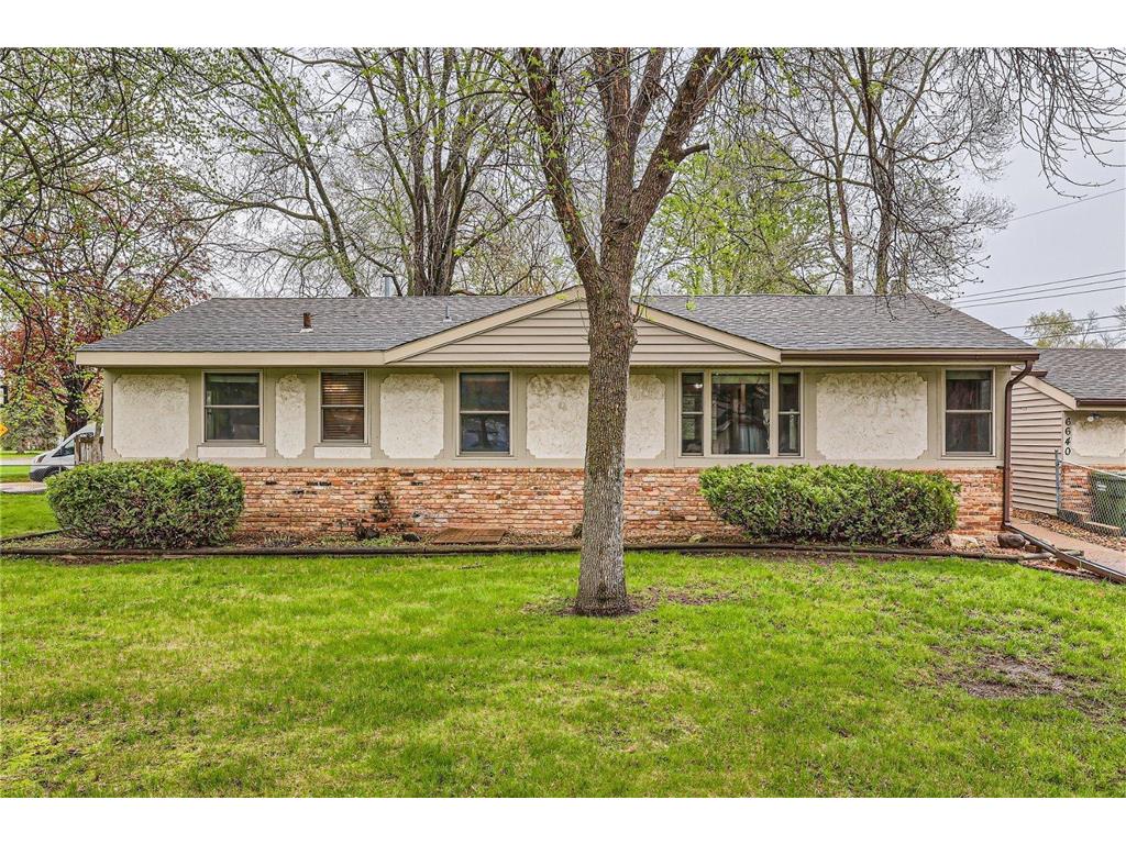 6640 Winnetka Avenue N Brooklyn Park MN 55428 6523212 image1