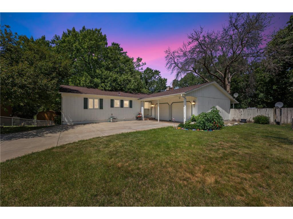 6641 Cherokee Lane N, Brooklyn Park, MN, 55428 MLS 6371538 Edina Realty