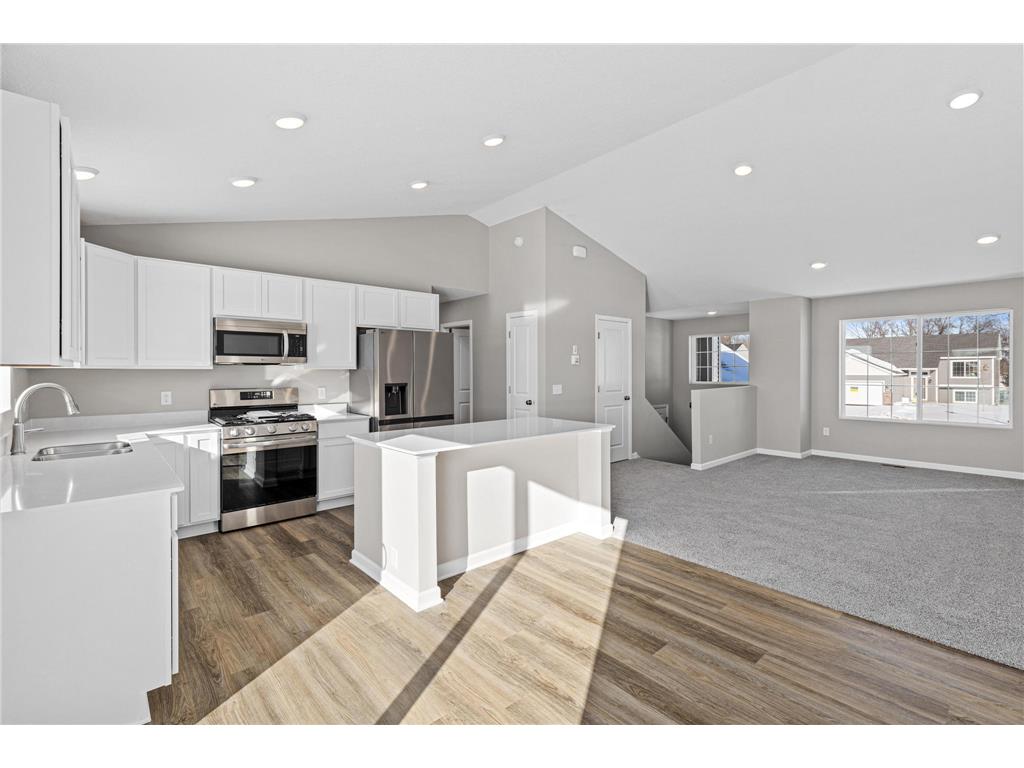 6643 Granby Street North Branch MN 55056 7018366 image4