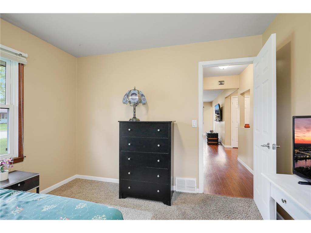 6644 90th Street S Cottage Grove MN 55016 7046919 image24