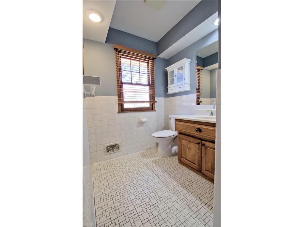 6644 Girard Avenue S Richfield MN 55423 7015118 image14