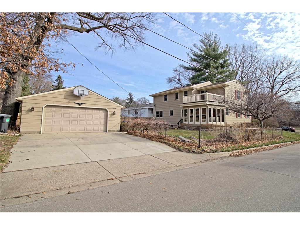6644 Girard Avenue S Richfield MN 55423 7015118 image2
