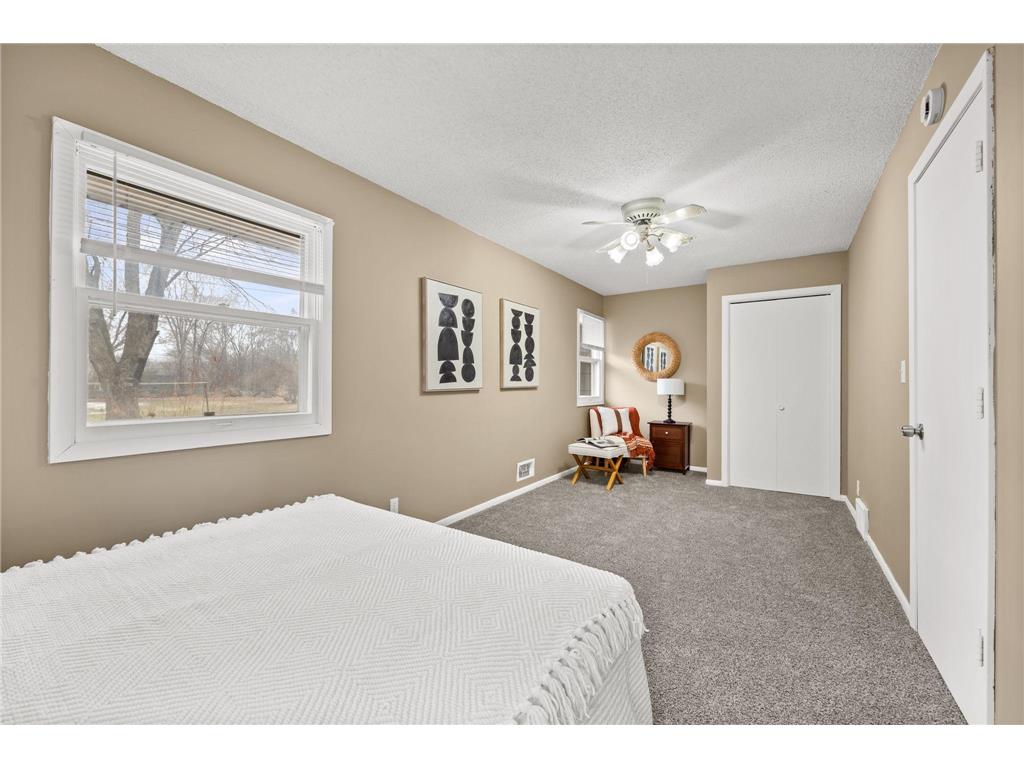 6649 Kentucky Avenue N Brooklyn Park MN 55428 7031338 image18