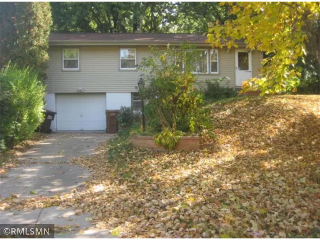 665 Esther Lane Woodbury MN 55125 6602647 image1