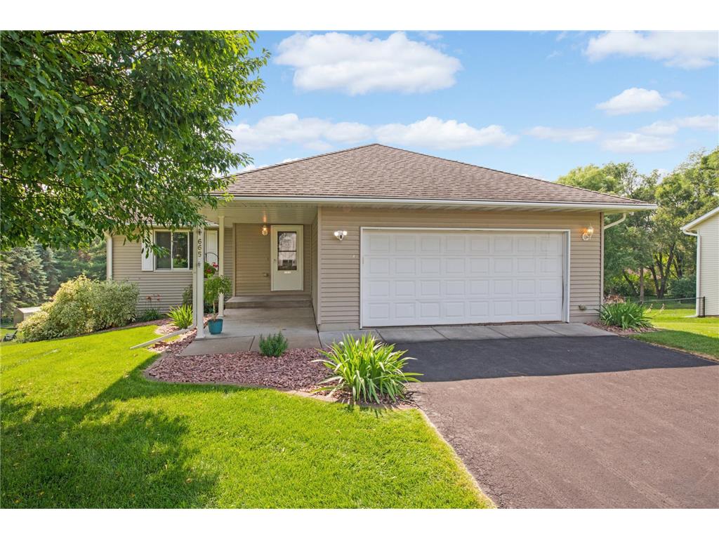 665 Flora Square Prescott WI 54021 6408476 image1
