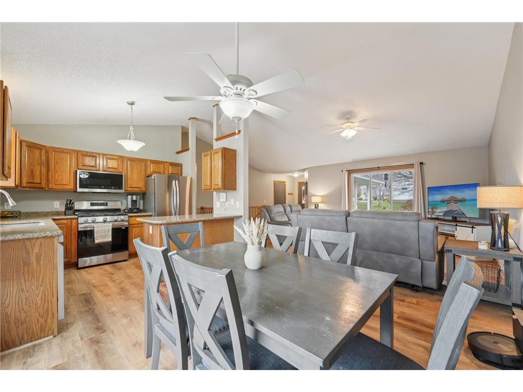 665 Flora Square Prescott WI 54021 6812108 image13