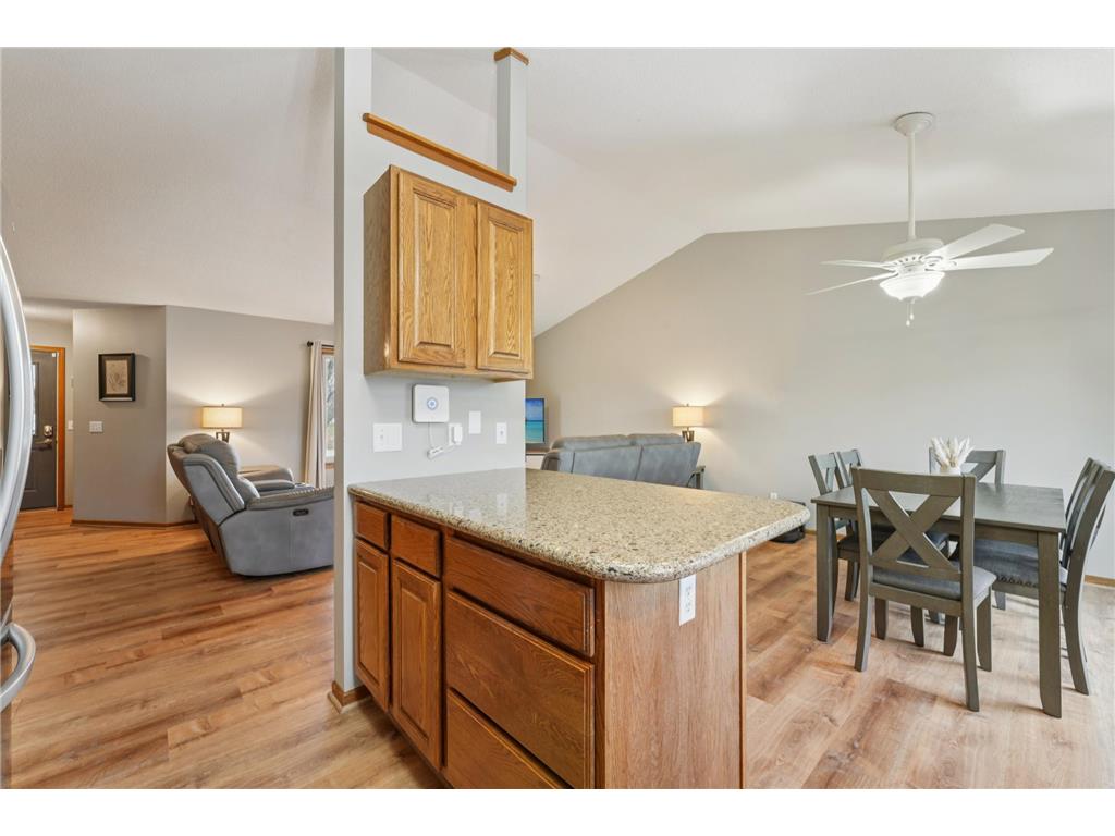 665 Flora Square Prescott WI 54021 6812108 image14