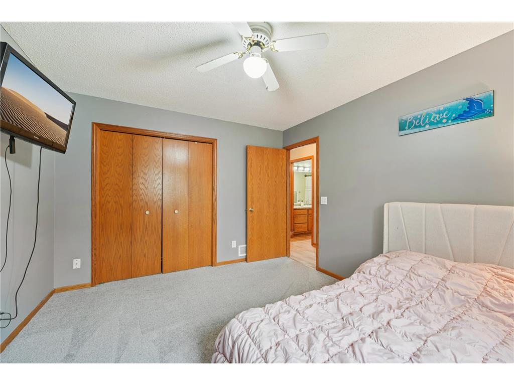 665 Flora Square Prescott WI 54021 6812108 image24