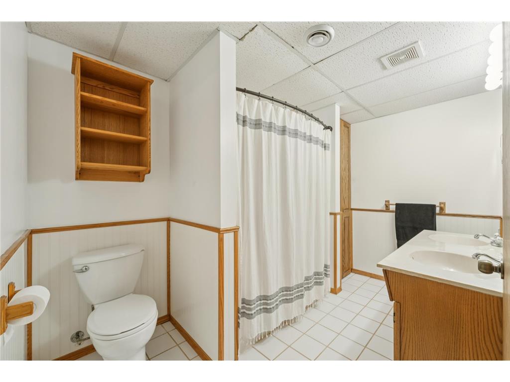 665 Flora Square Prescott WI 54021 6812108 image33