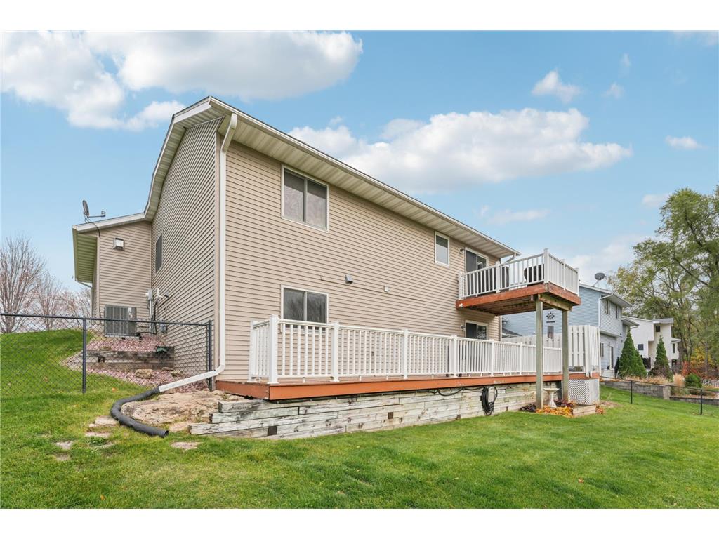 665 Flora Square Prescott WI 54021 6812108 image42