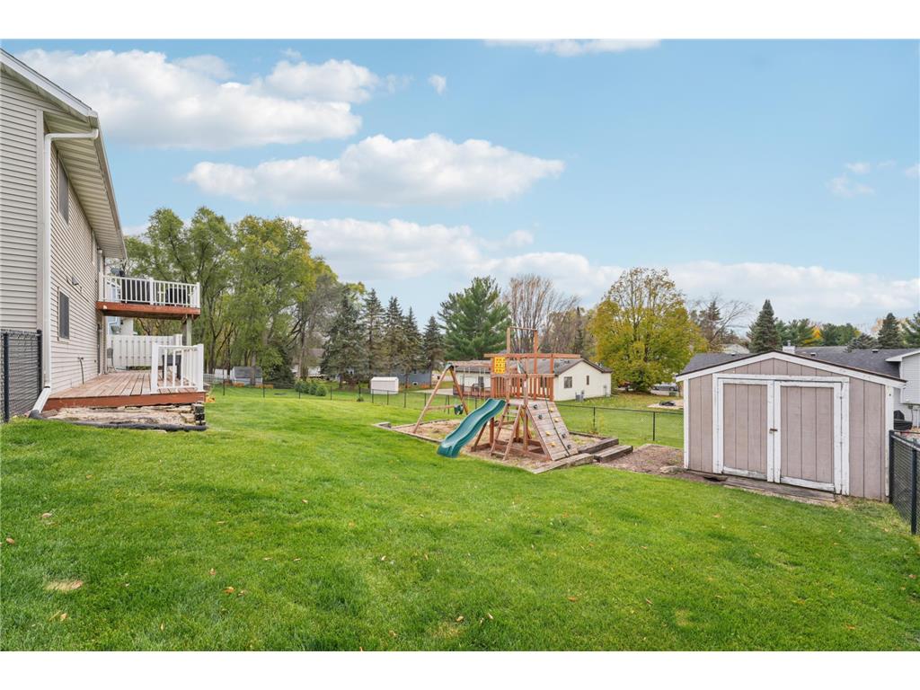 665 Flora Square Prescott WI 54021 6812108 image43