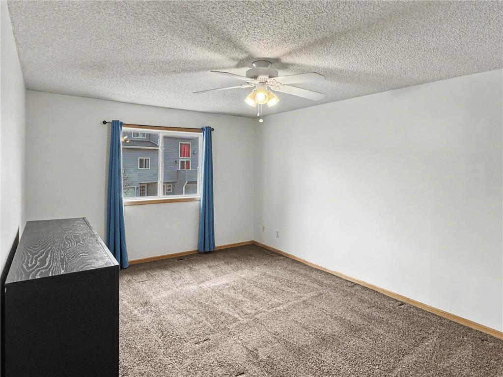 665 Kingfisher Lane #E Woodbury MN 55125 7075024 image16