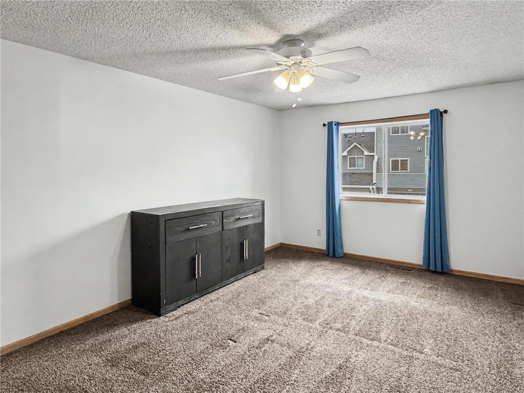 665 Kingfisher Lane #E Woodbury MN 55125 7075024 image17