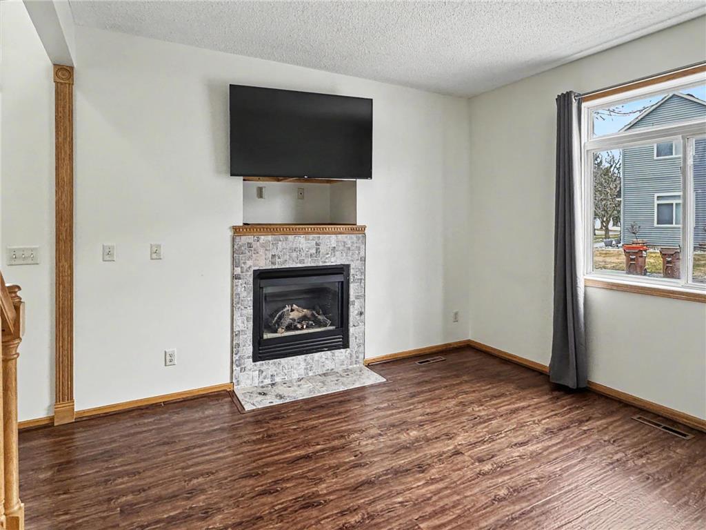 665 Kingfisher Lane #E Woodbury MN 55125 7075024 image8