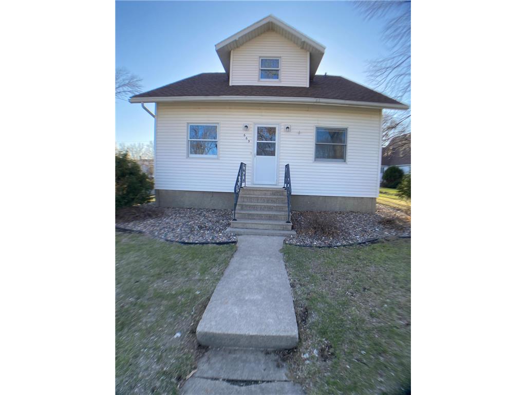 665 Maple Street, Wabasso, MN 56293 MLS 6357178 Edina Realty