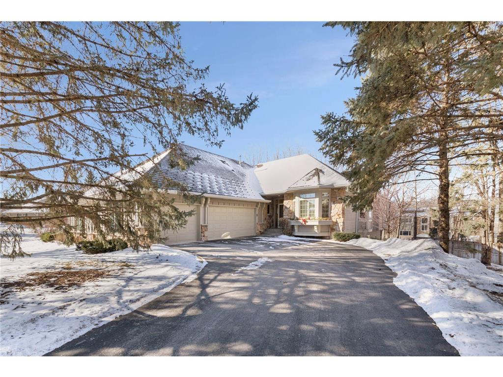 665 Waycliffe Drive N Wayzata MN 55391 - Gleason Lake 7011778 image1