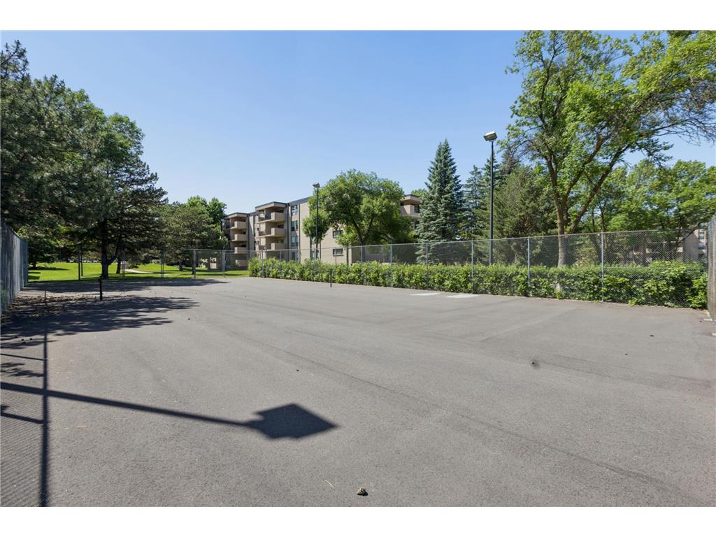 6650 Vernon Avenue S #409 Edina MN 55436 7058937 image16