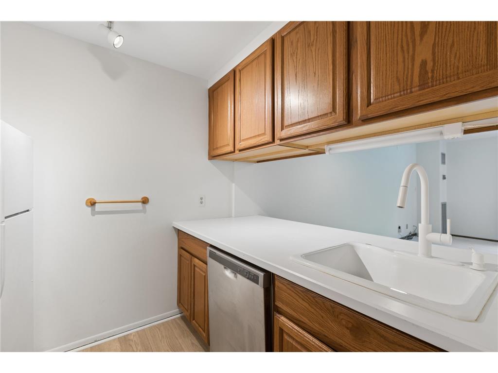 6650 Vernon Avenue S #409 Edina MN 55436 7058937 image6