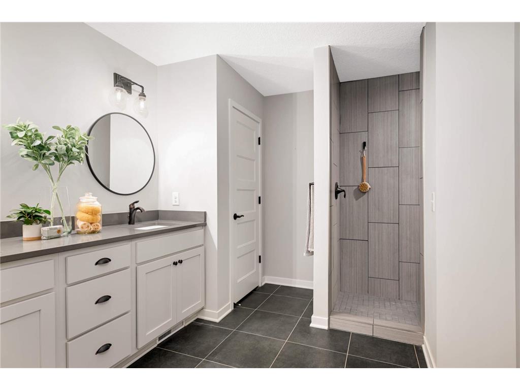 6655 Bracken Drive Minnetrista MN 55331 7000535 image28