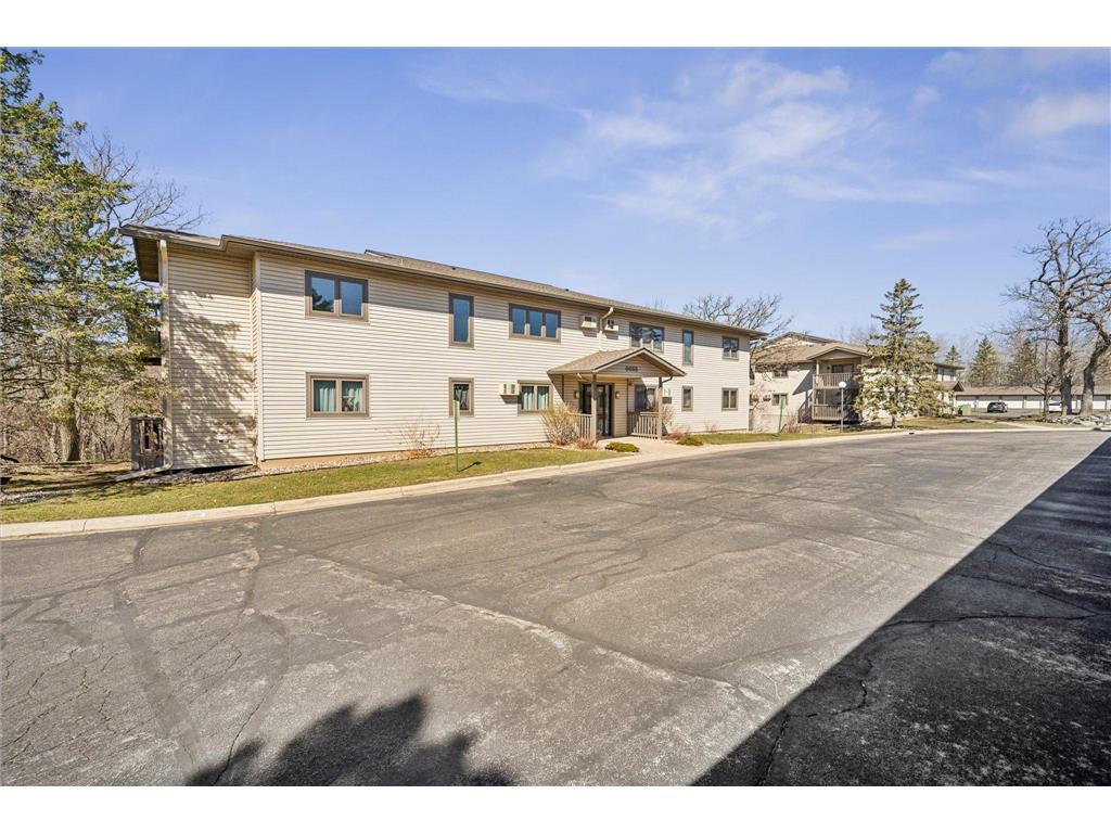 6655 Buckley Circle #303 Inver Grove Heights MN 55076 6516229 image1