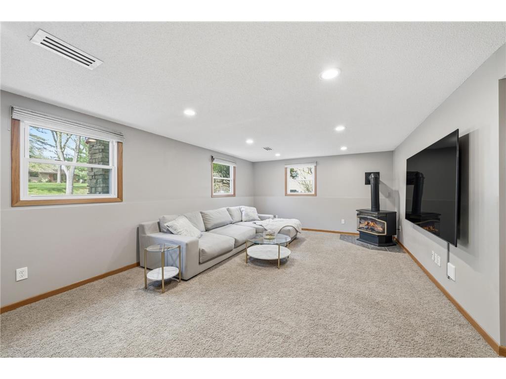 6655 Tanager Lane Eden Prairie MN 55346 7060343 image35