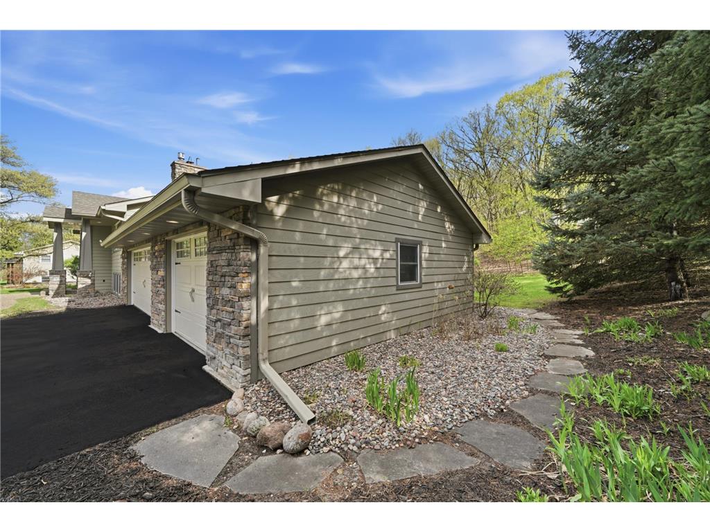 6655 Tanager Lane Eden Prairie MN 55346 7060343 image59