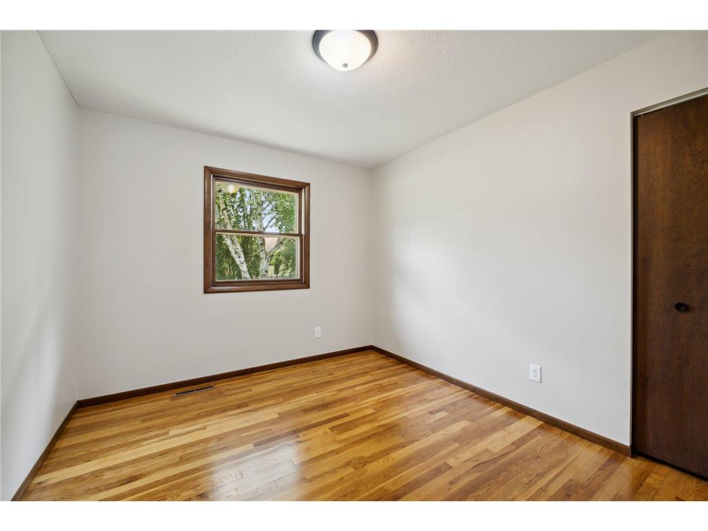 6656 Gerdine Path W Lakeville MN 55068 6781052 image16