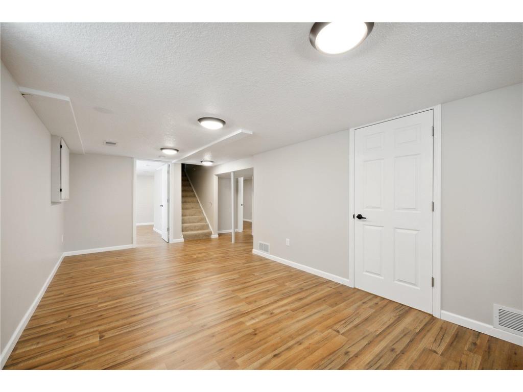 6656 Gerdine Path W Lakeville MN 55068 6781052 image18