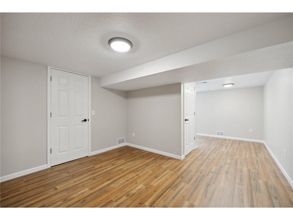 6656 Gerdine Path W Lakeville MN 55068 6781052 image19