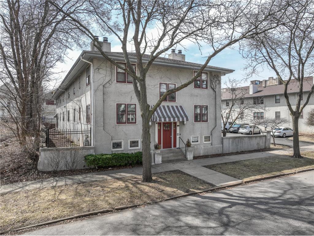 666 Ashland Avenue #1 Saint Paul MN 55104 6708928 image1