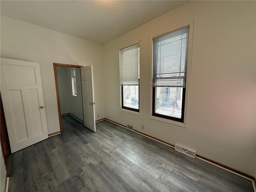 666 Sims Avenue Saint Paul MN 55106 7035480 image10