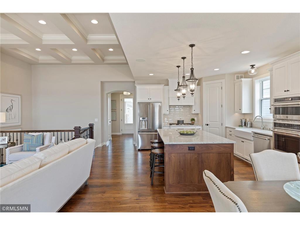 6661 Harvest Trail, Chaska, MN, 55318 MLS 6559339 Edina Realty