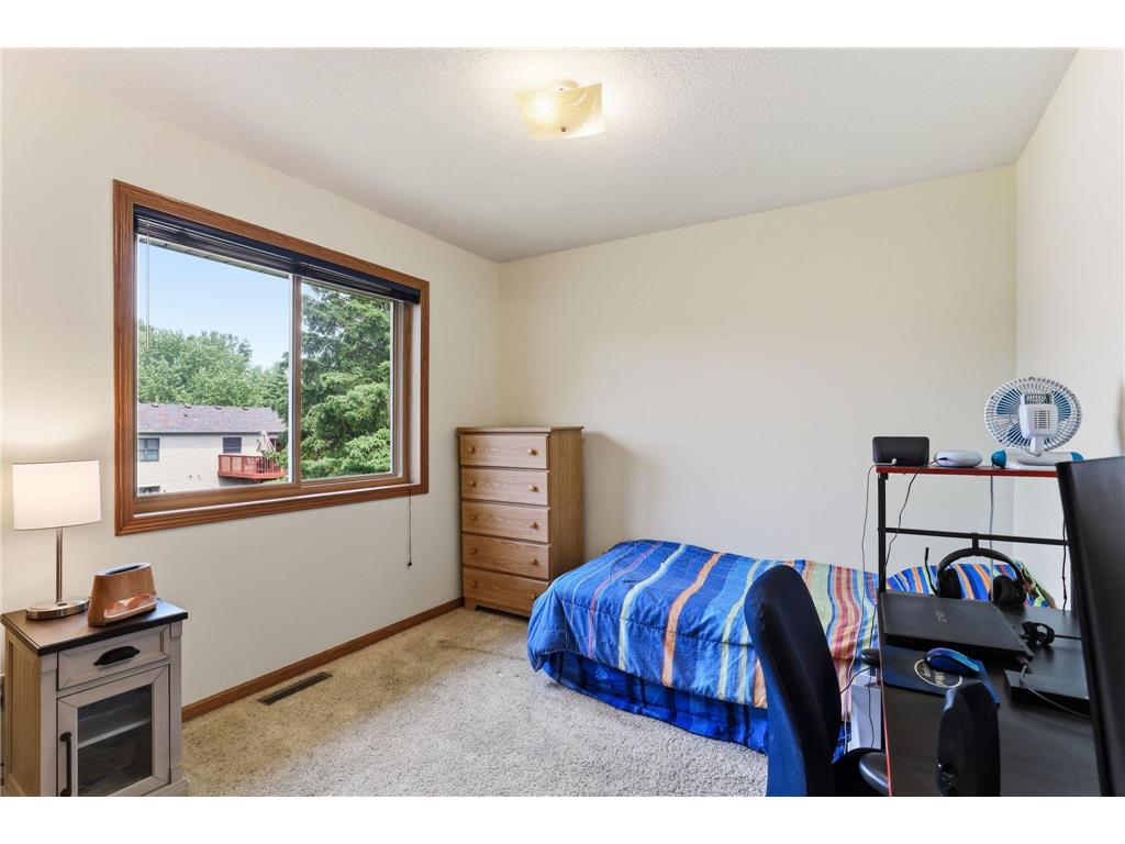 6666 12th Street N Oakdale MN 55128 7078181 image15
