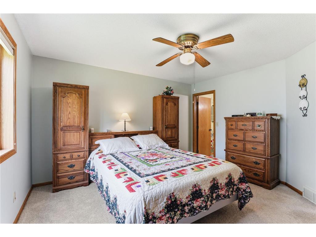 6666 12th Street N Oakdale MN 55128 7078181 image19