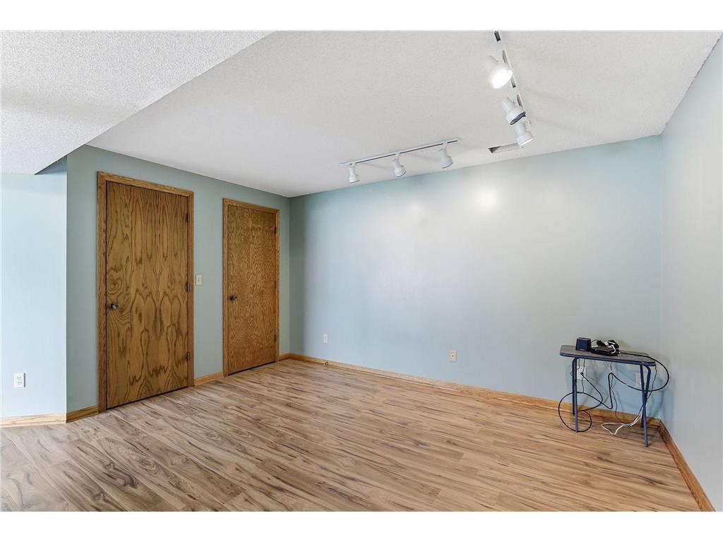 6666 12th Street N Oakdale MN 55128 7078181 image23