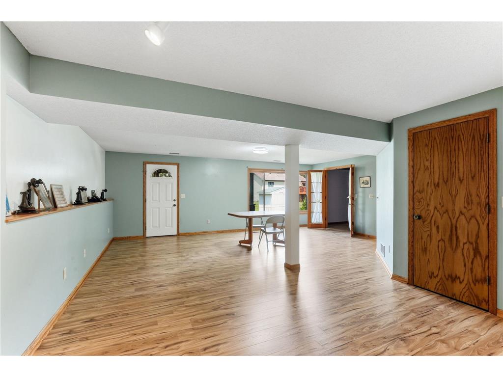 6666 12th Street N Oakdale MN 55128 7078181 image24