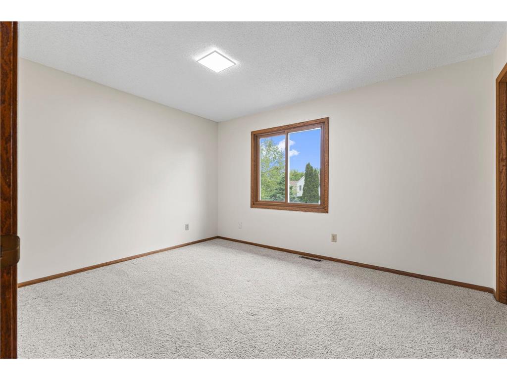 6666 Xerxes Place N Brooklyn Center MN 55430 7081533 image10
