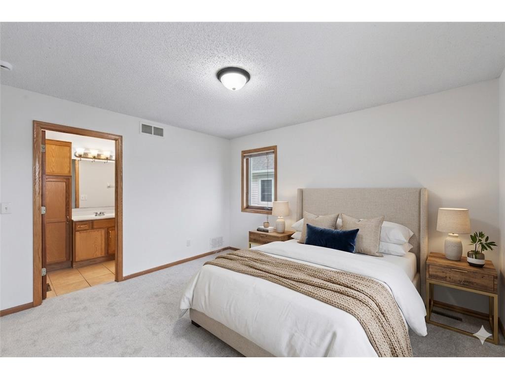 667 Aurora Avenue Saint Paul MN 55104 7058977 image11