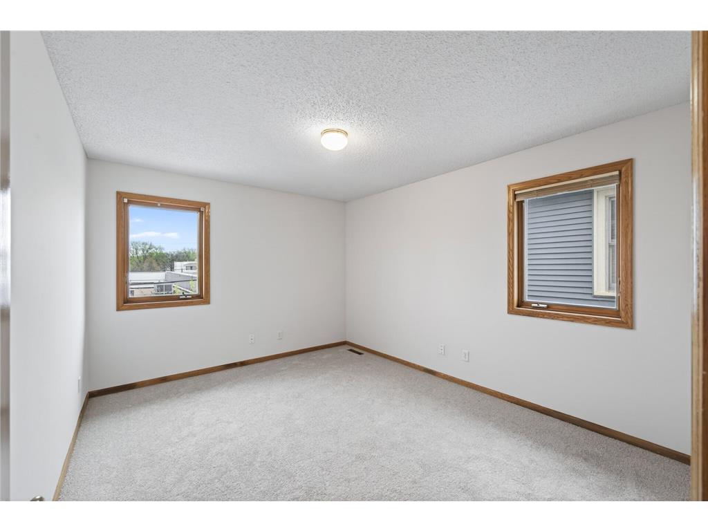 667 Aurora Avenue Saint Paul MN 55104 7058977 image14
