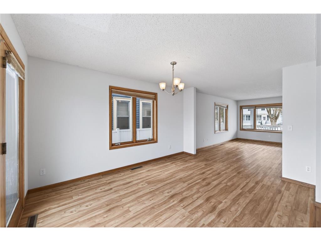 667 Aurora Avenue Saint Paul MN 55104 7058977 image7