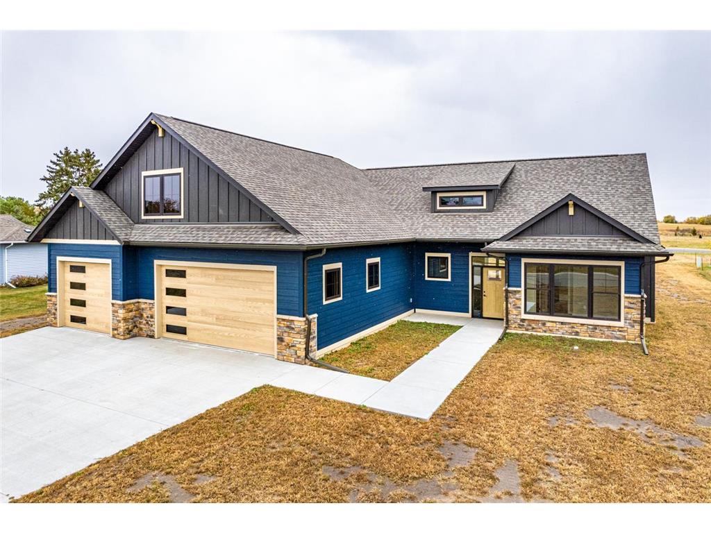 667 Lake Forest Circle Detroit Lakes MN 56501 6271966 image1