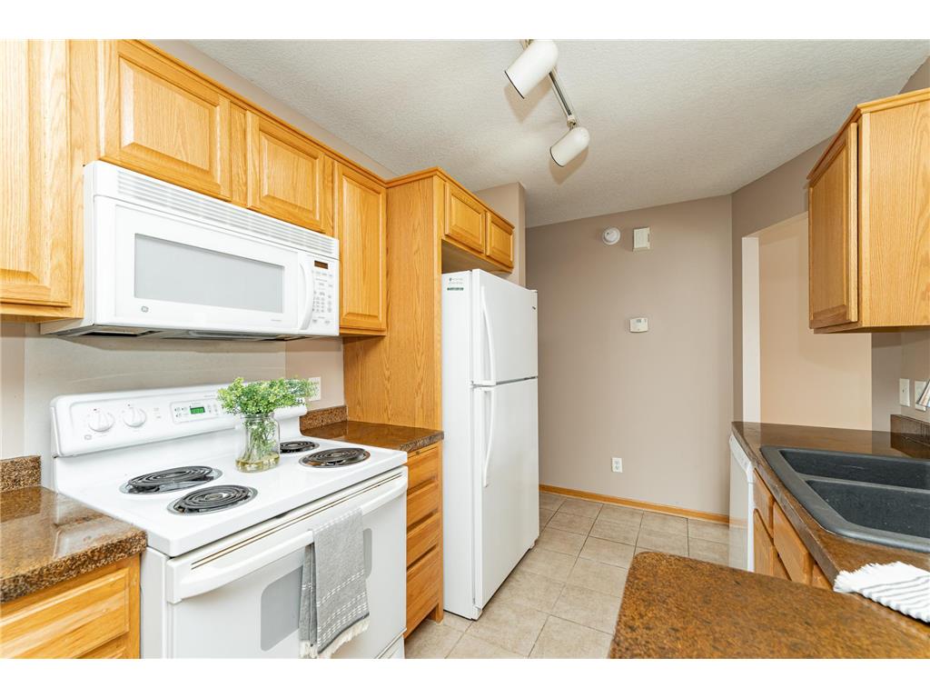 667 Shardlow Place NE Byron MN 55920 7010253 image10